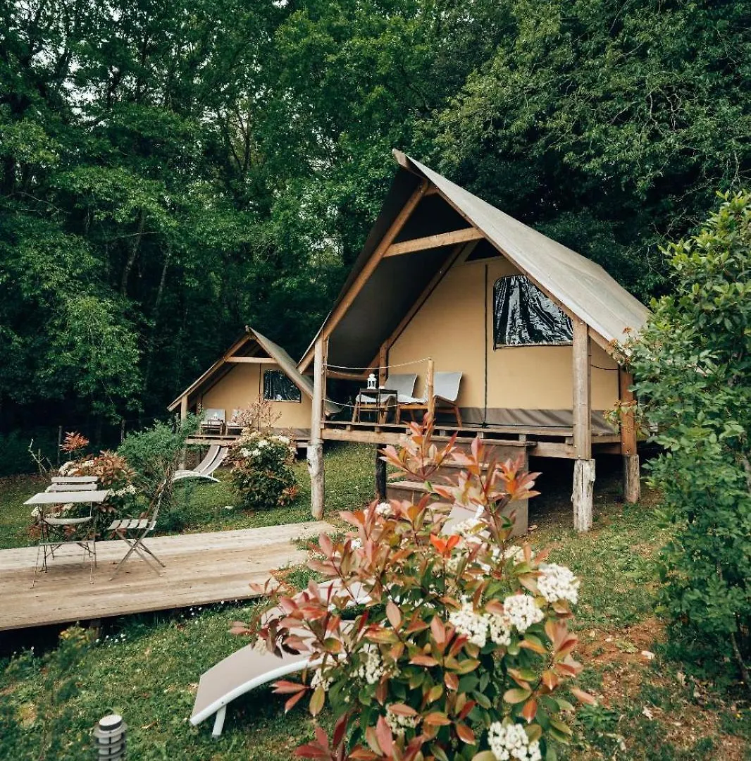 Luxury tent Glamping Pian Delle Ginestre Hotel Sassetta